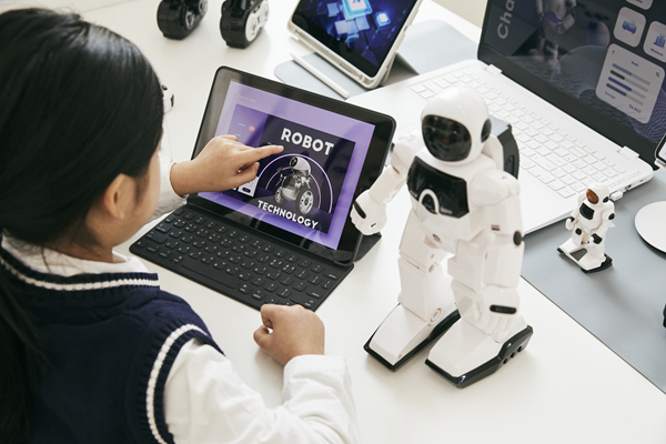 고교생 2명 중 1명 “AI 쌤과 공부” 썸네일